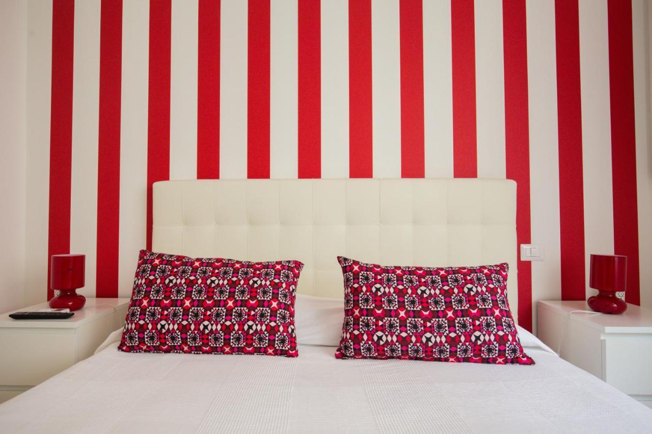Bernini 20 Bed & Breakfast Napoli Ngoại thất bức ảnh